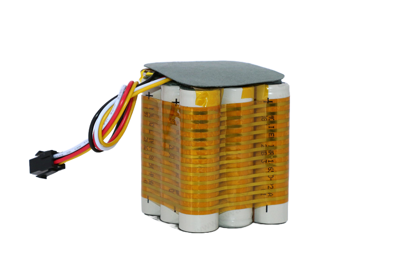 Polyimide heaters with Batteries 
